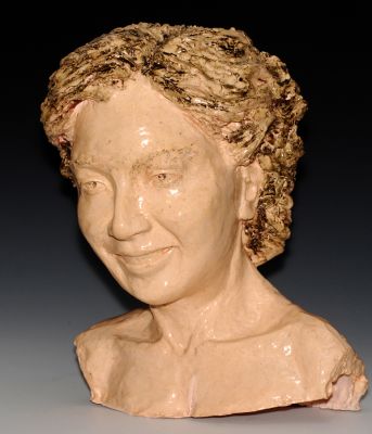 伊朗女郎左前侧上釉后 Iranian Girl left-front view glazed
